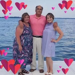 Meet your Posher, Laurie